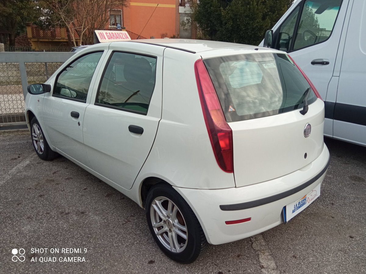 Fiat Punto Classic 1.2 5 porte Natural Power Active (4)
