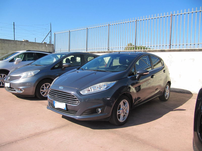Ford Fiesta 1.5 TDCi 75CV 5 porte Titanium
