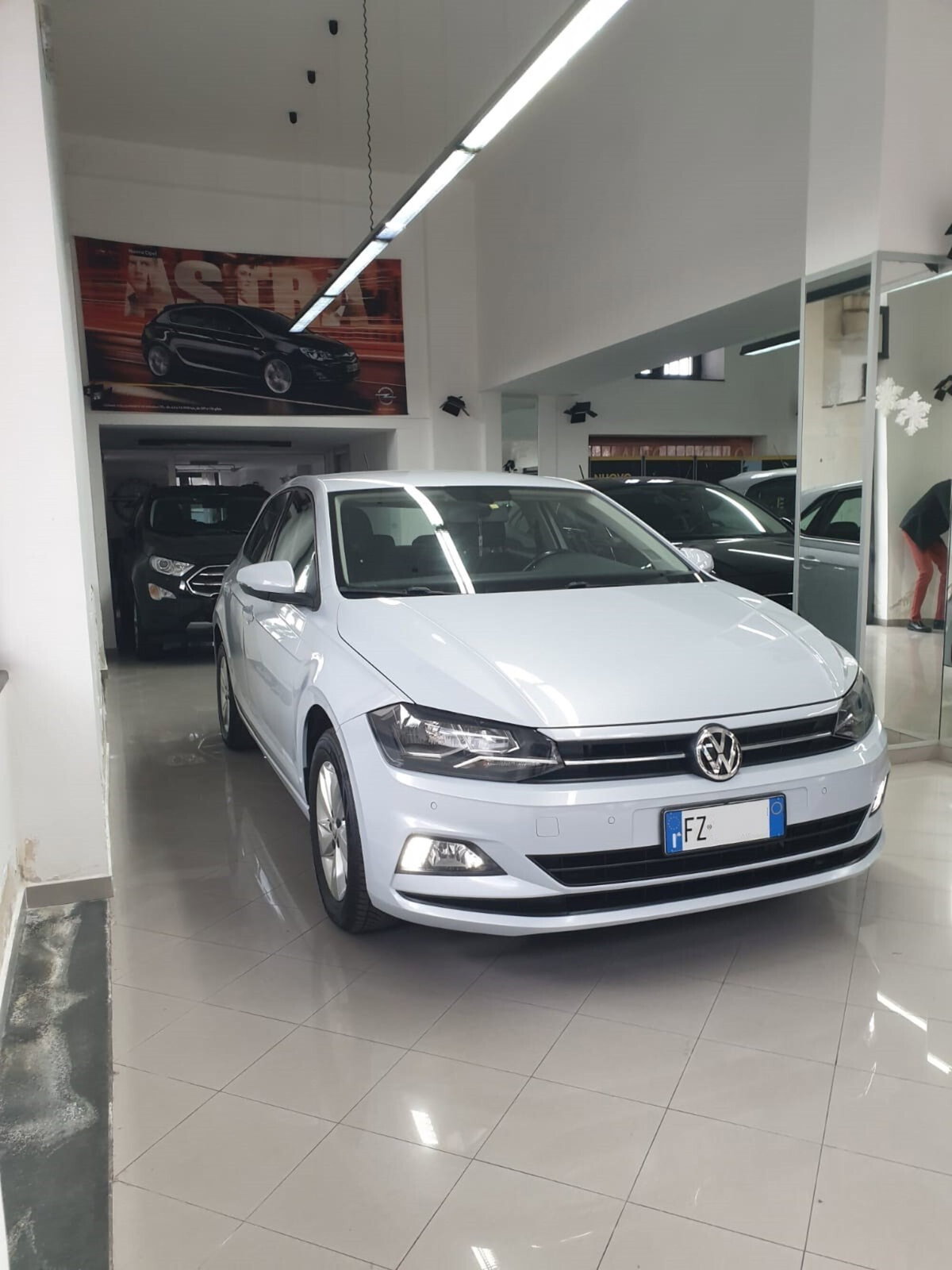 Volkswagen Polo 1.6 TDI 95 CV DSG 5p Comfortline BlueMotion Tech. (3)