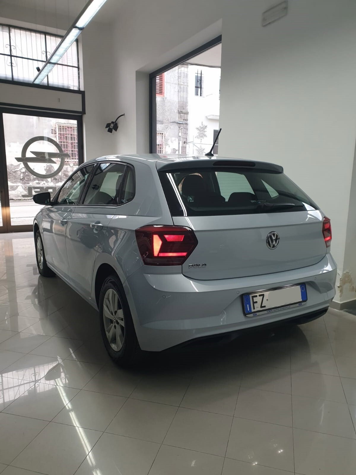 Volkswagen Polo 1.6 TDI 95 CV DSG 5p Comfortline BlueMotion Tech. (4)