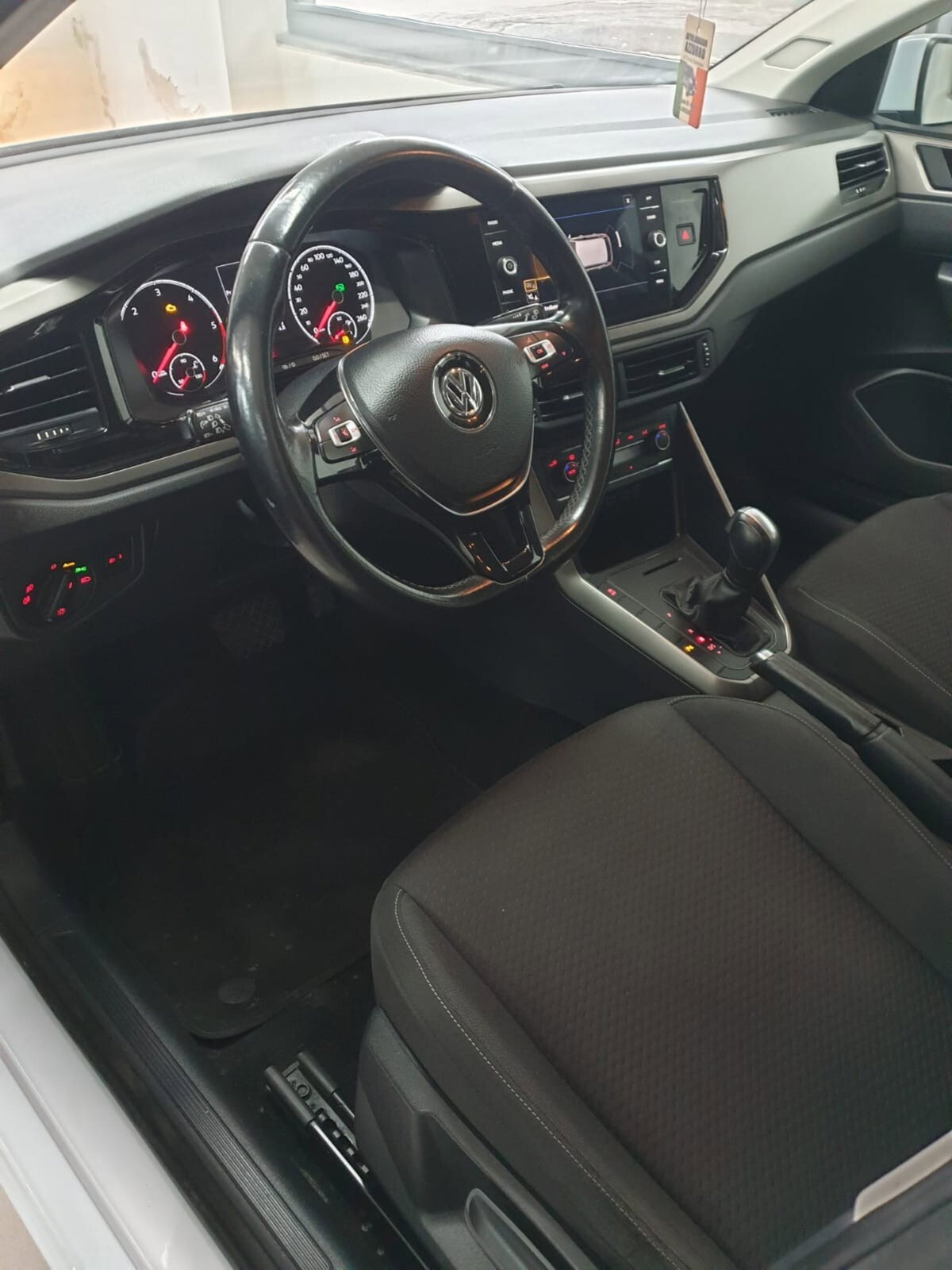 Volkswagen Polo 1.6 TDI 95 CV DSG 5p Comfortline BlueMotion Tech. (9)