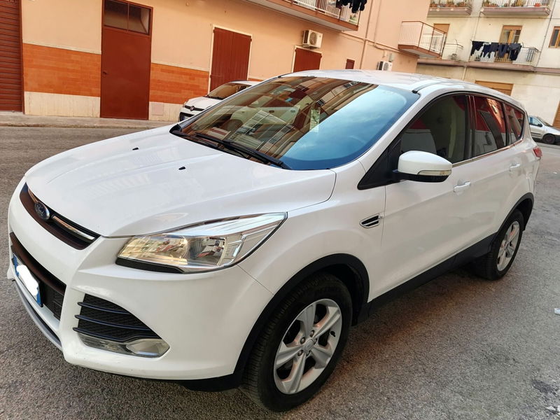 Ford Kuga 2.0 TDCI 120 CV S&S 2WD Titanium