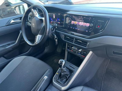 Volkswagen Polo 1.0 tsi Style 95cv (12)