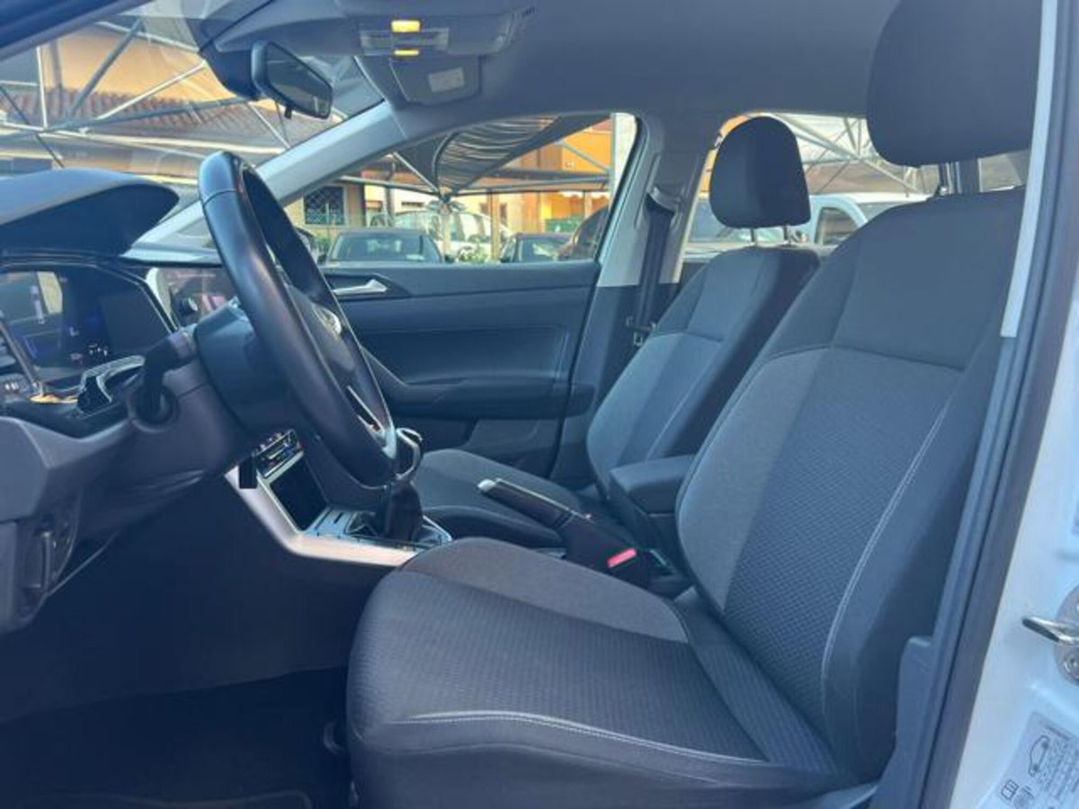 Volkswagen Polo 1.0 tsi Style 95cv (13)