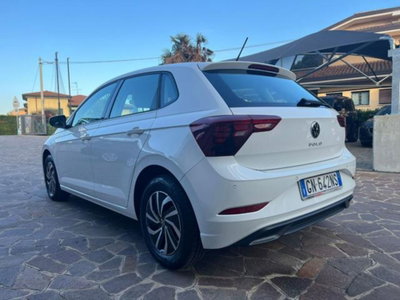 Volkswagen Polo 1.0 tsi Style 95cv (5)