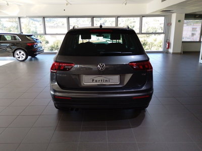 Volkswagen Tiguan 1.6 TDI SCR Business BlueMotion Technology (5)