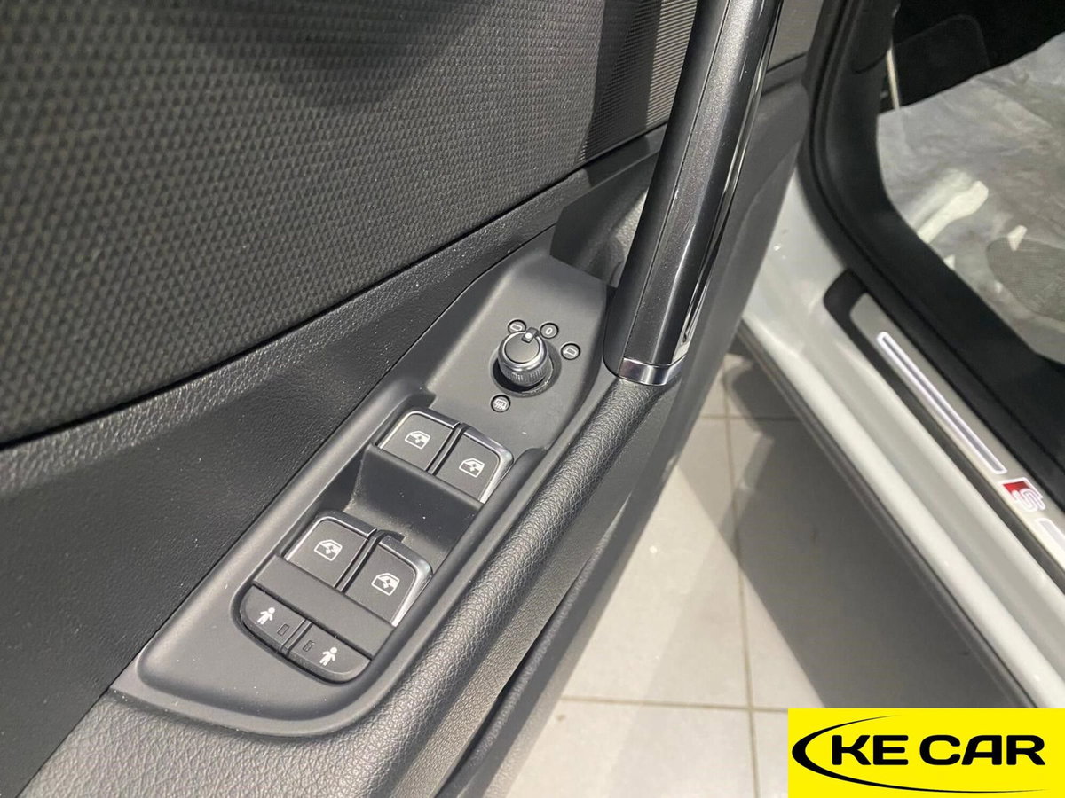 Audi Q2 Q2 35 TDI S tronic S line Edition (17)