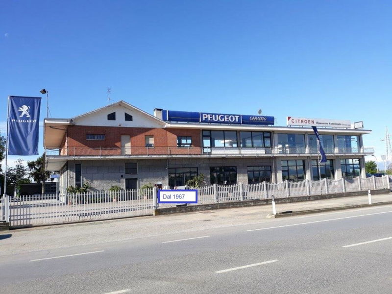 Lancia Ypsilon 1.3 MJT 75 CV New Oro