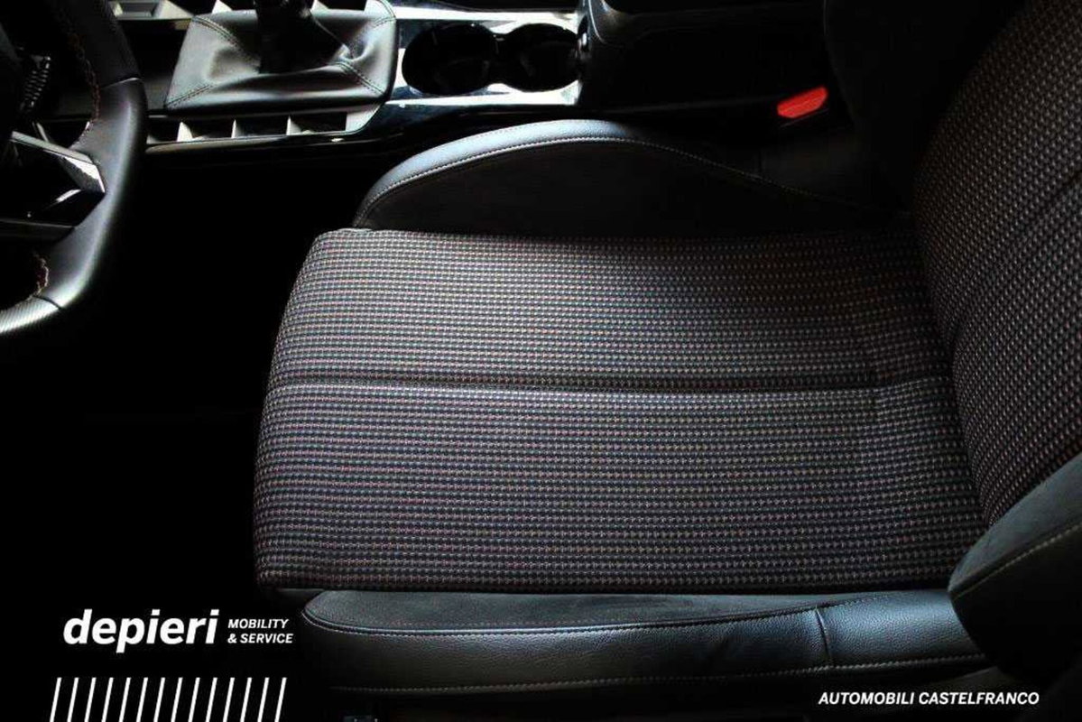Ds DS 3 DS 3 Crossback PureTech 100 Performance Line (12)