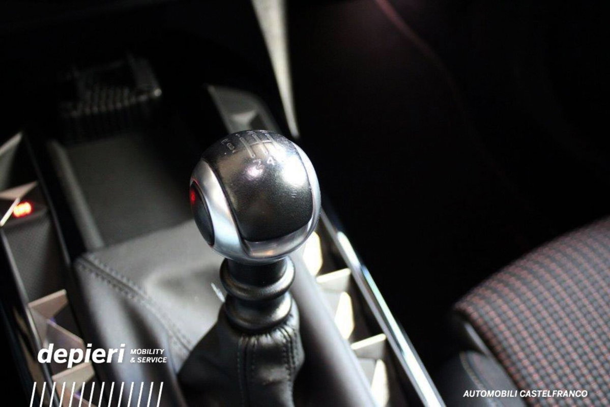 Ds DS 3 DS 3 Crossback PureTech 100 Performance Line (8)