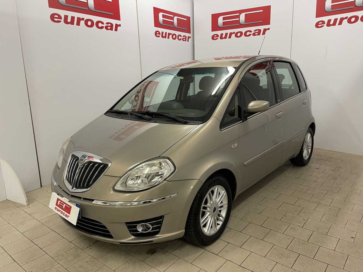 Lancia Musa Multijet 16V 90 CV Oro DFN