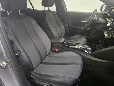 Peugeot 2008 PureTech 130 S&S Allure Pack (10)