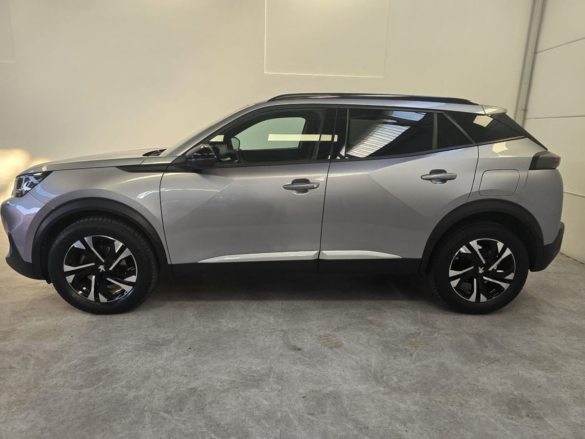 Peugeot 2008 PureTech 130 S&S Allure Pack (3)