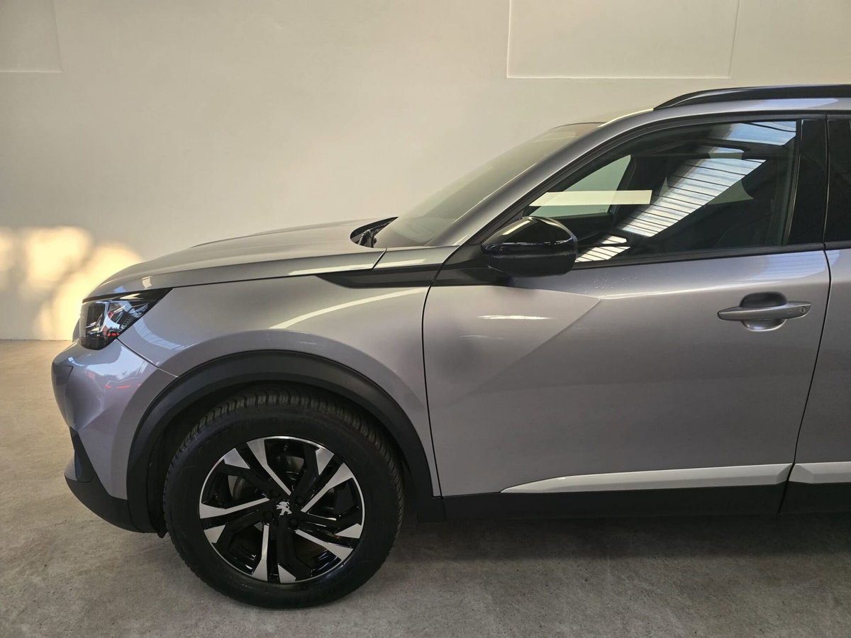 Peugeot 2008 PureTech 130 S&S Allure Pack (4)