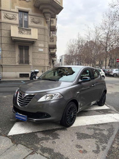 Lancia Ypsilon 1.2 69 CV 5 porte GPL Ecochic Gold usata