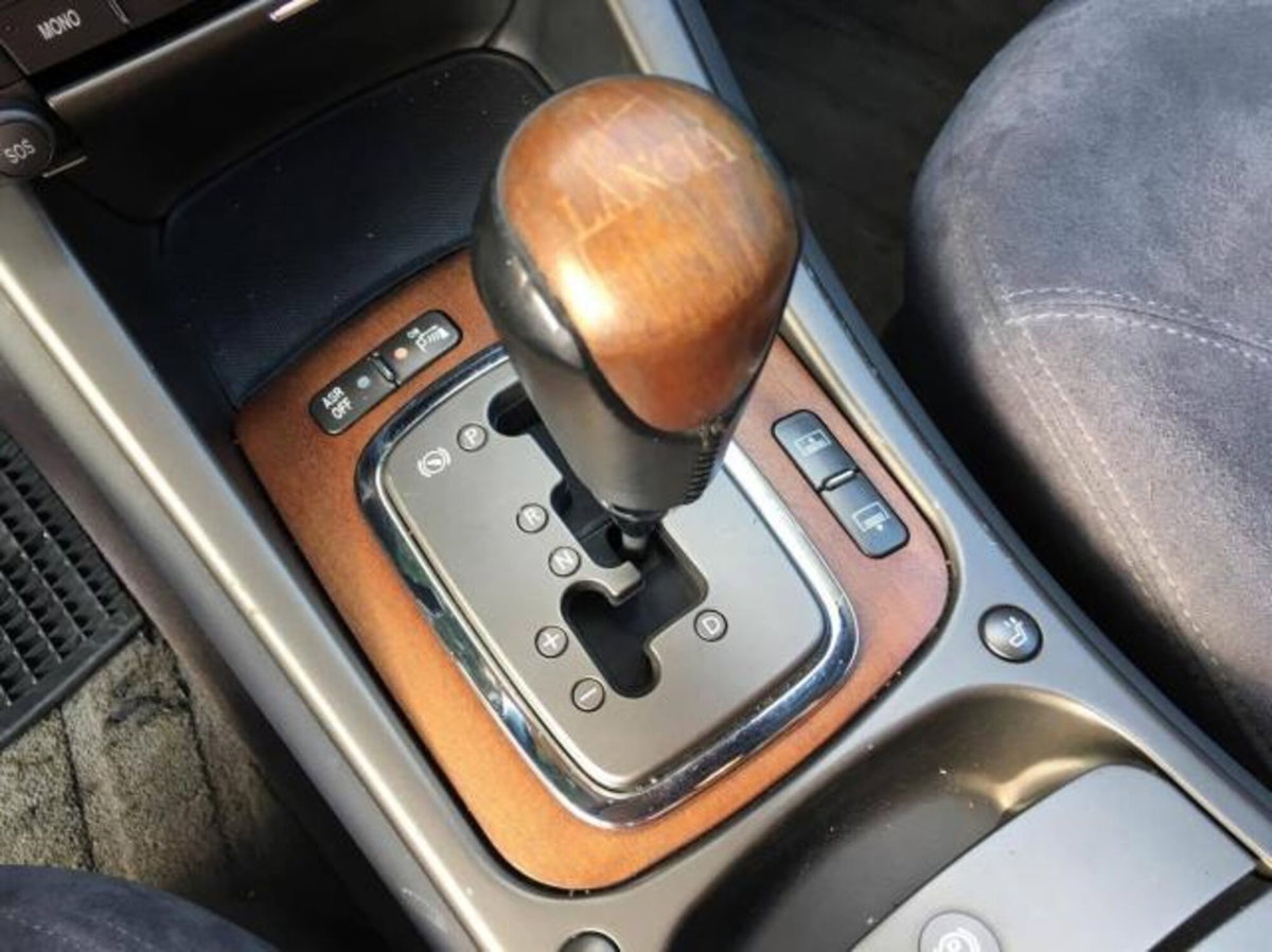 Lancia Thesis JTD 20V aut. Executive (14)