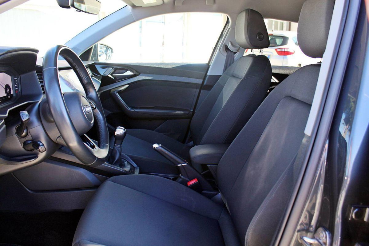 Audi A1 Sportback Sportback 25 1.0 tfsi Business (10)