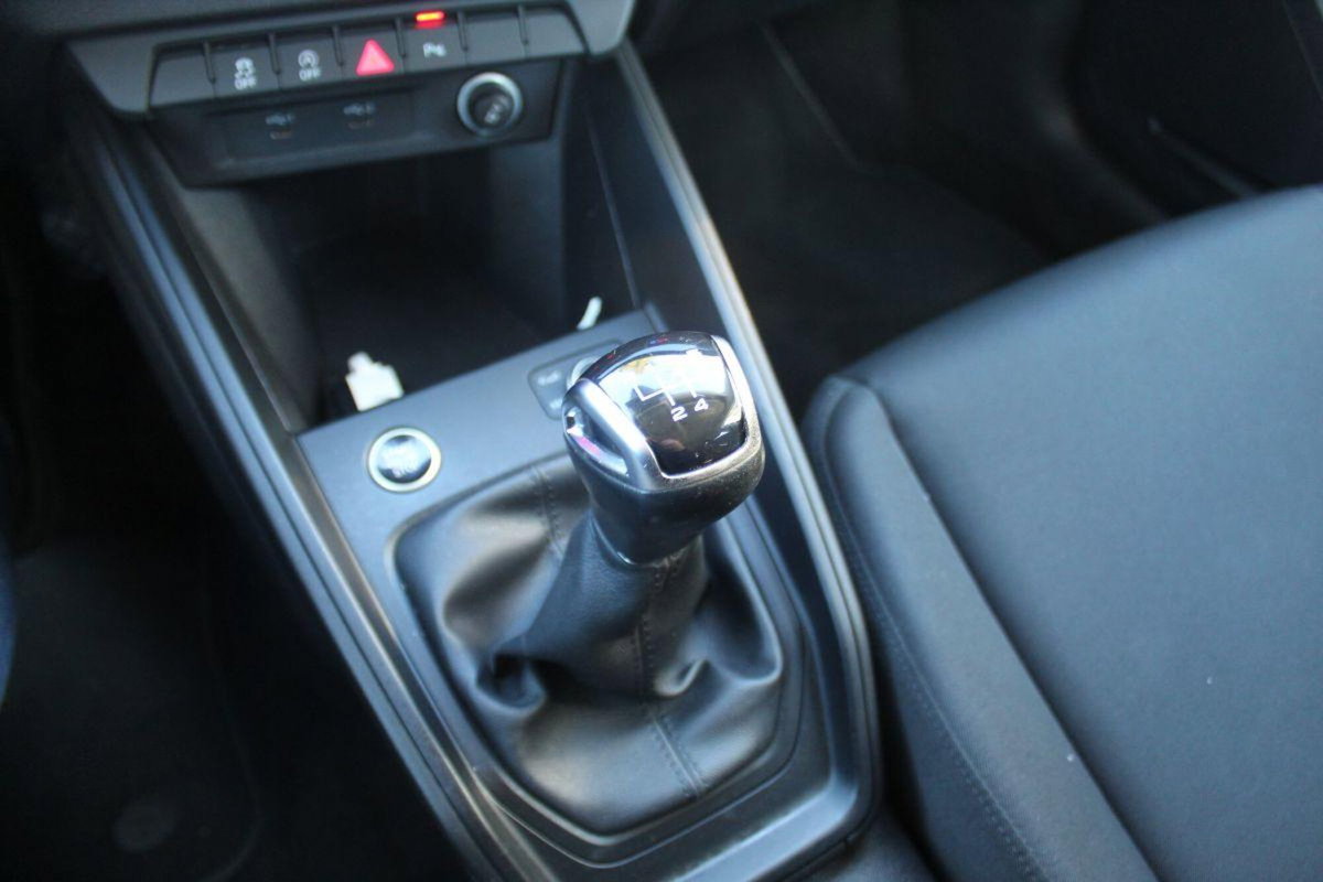 Audi A1 Sportback Sportback 25 1.0 tfsi Business (19)