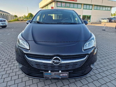 Opel Corsa 1.4 90CV 5 porte Cosmo (3)