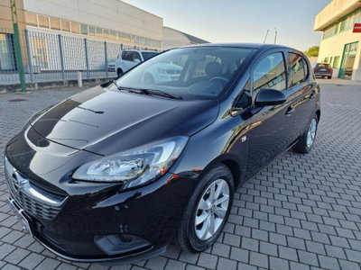 Opel Corsa 1.4 90CV 5 porte Cosmo (5)