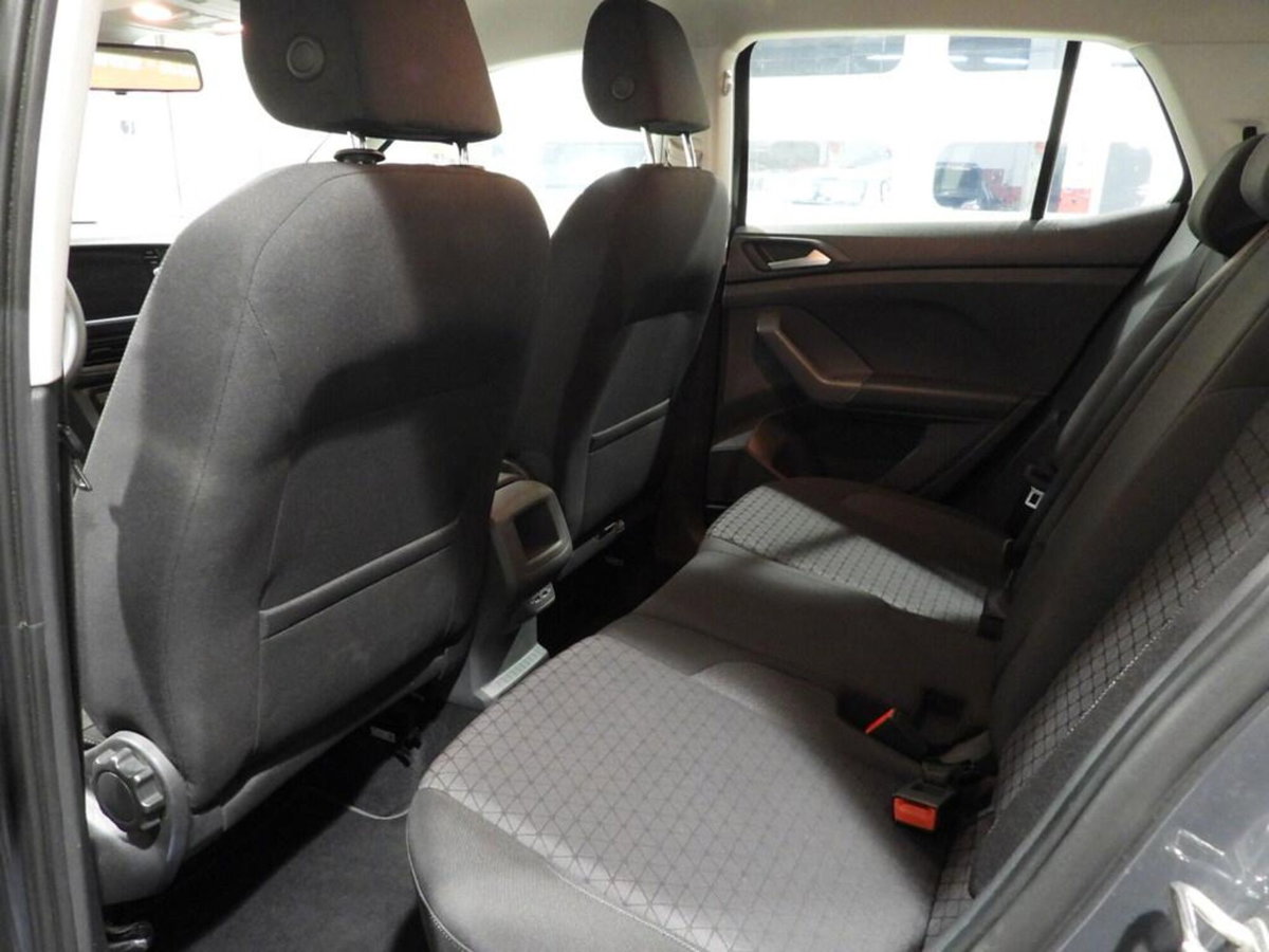 Volkswagen T-Cross 1.6 TDI DSG SCR Style BMT (14)