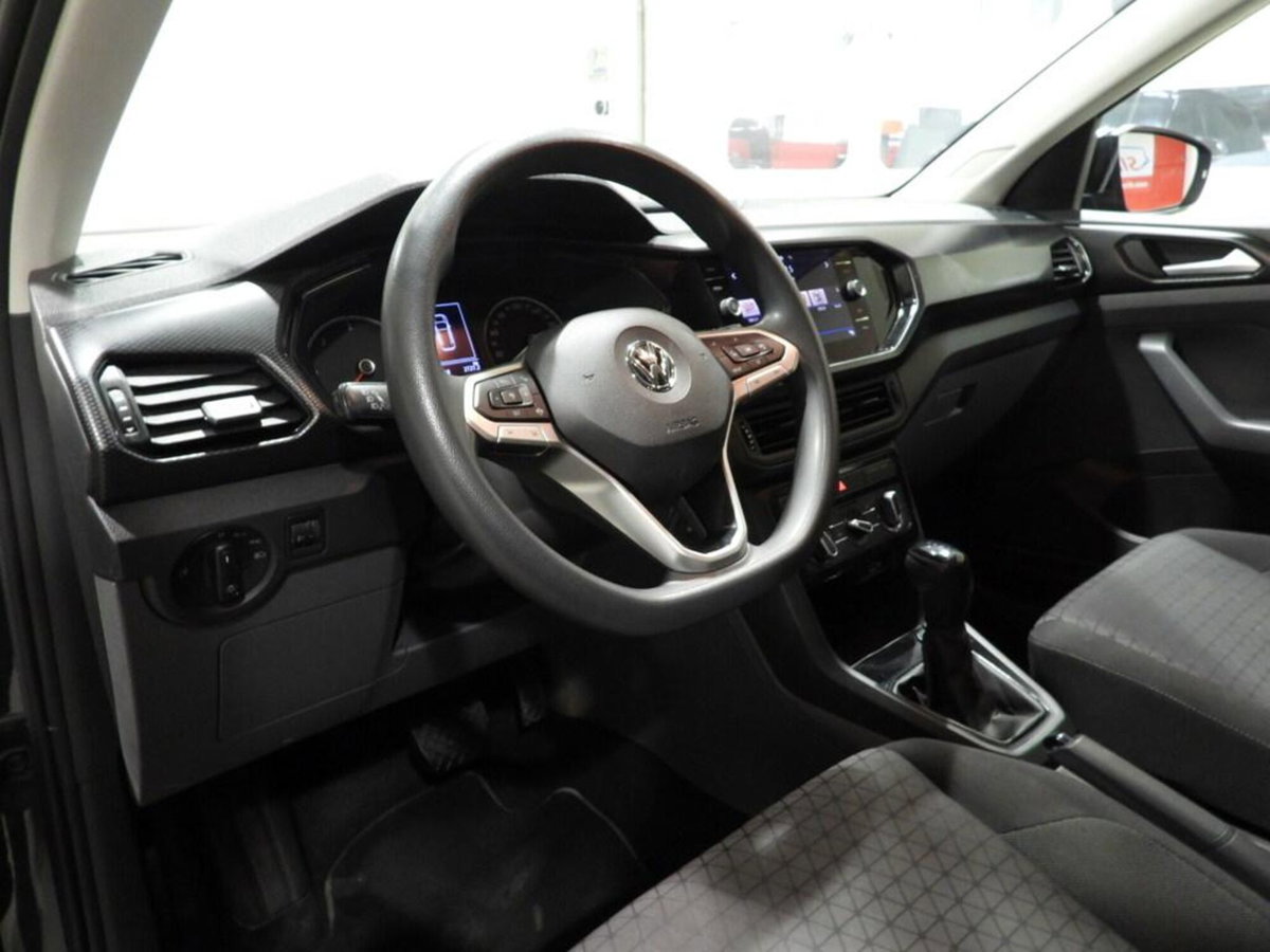 Volkswagen T-Cross 1.6 TDI DSG SCR Style BMT (9)