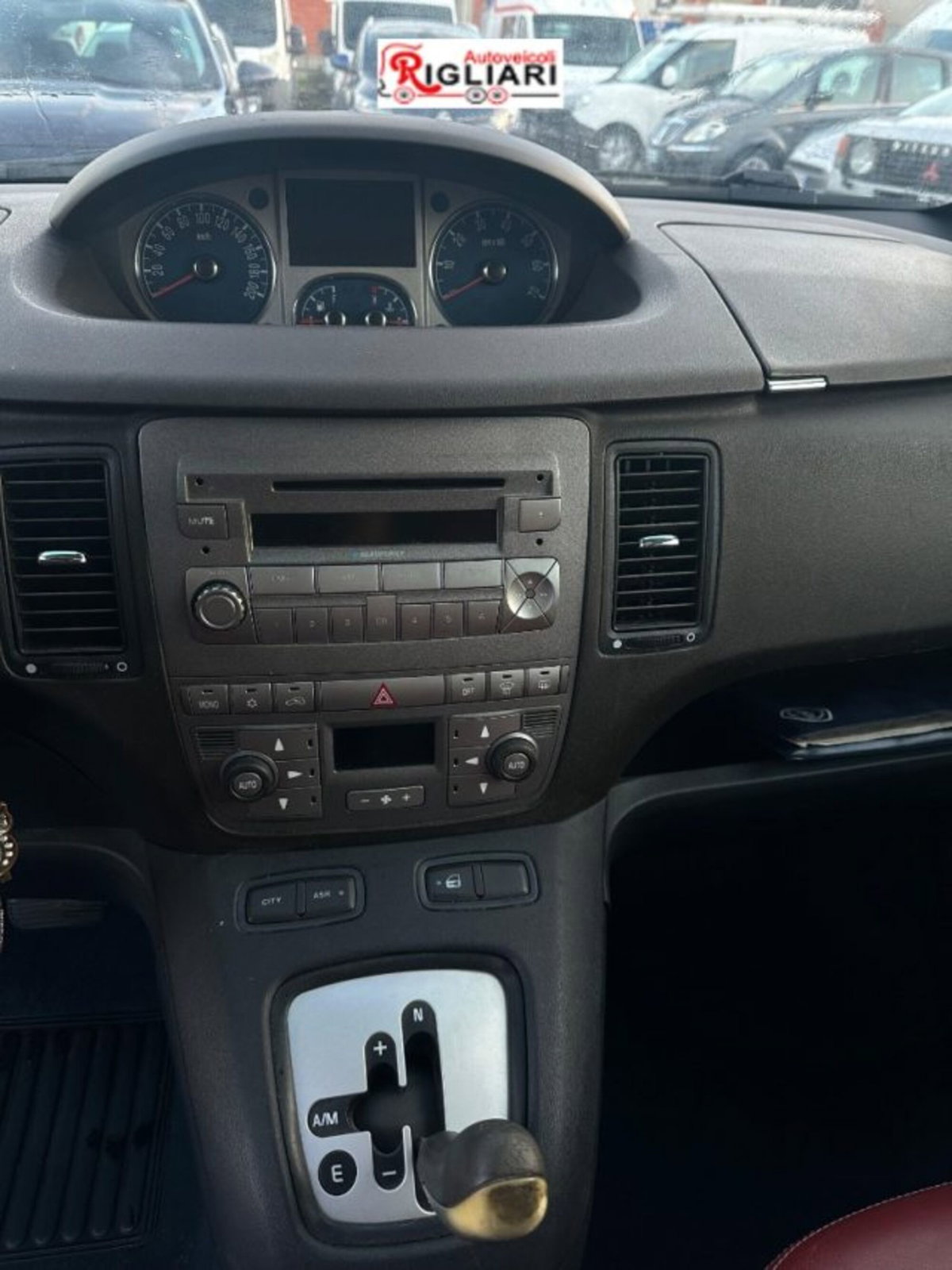 Lancia Musa 1.6 Multijet Poltrona Frau (9)