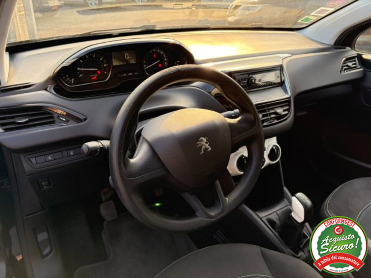 Peugeot 208 68 5 porte Active (11)