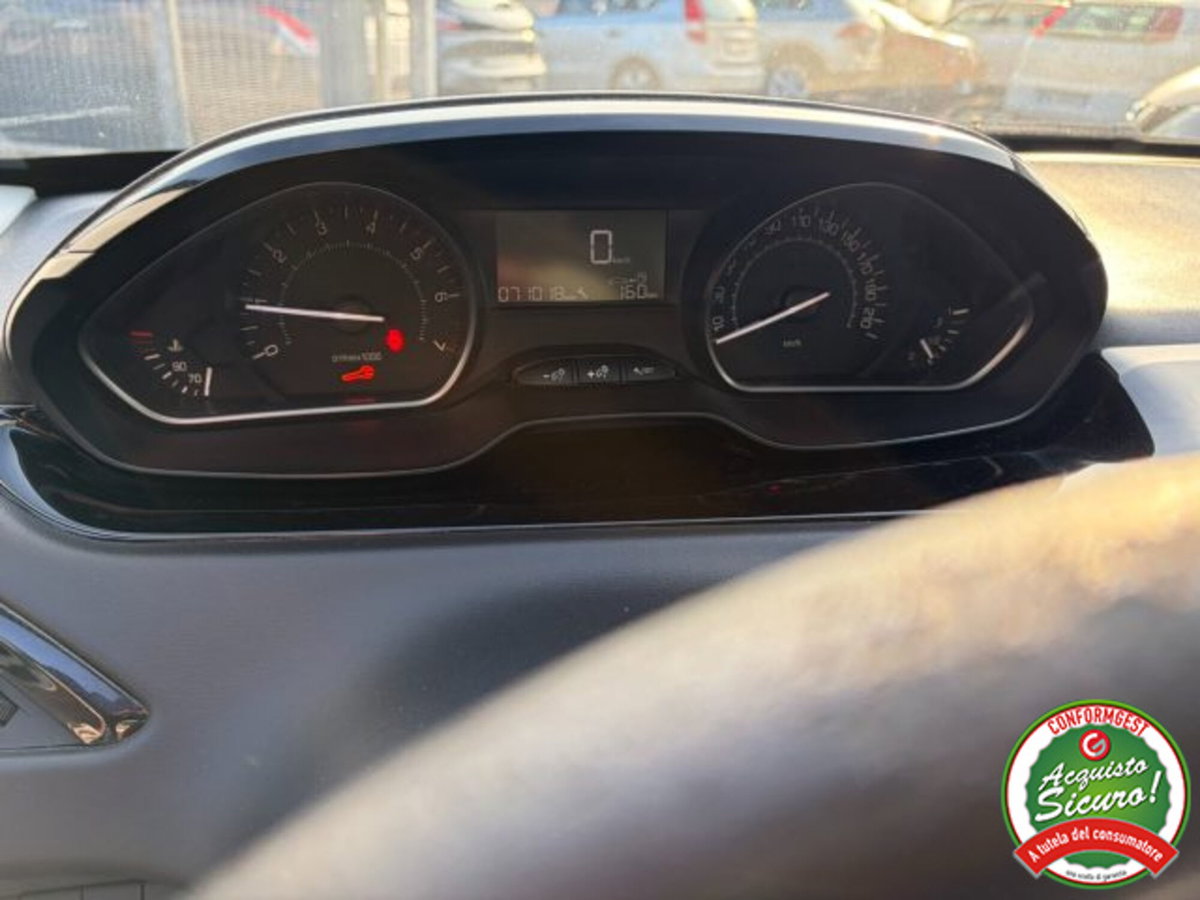 Peugeot 208 68 5 porte Active (12)