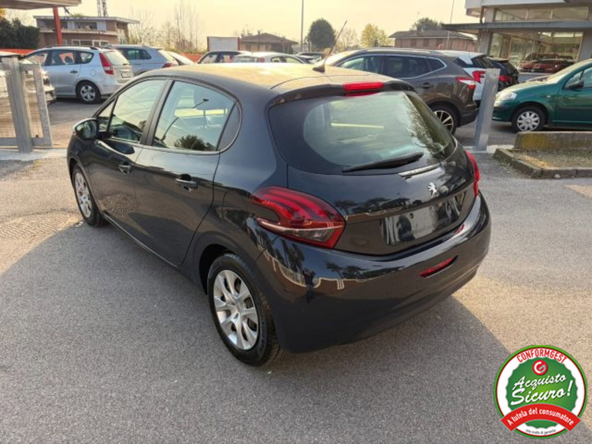 Peugeot 208 68 5 porte Active (3)