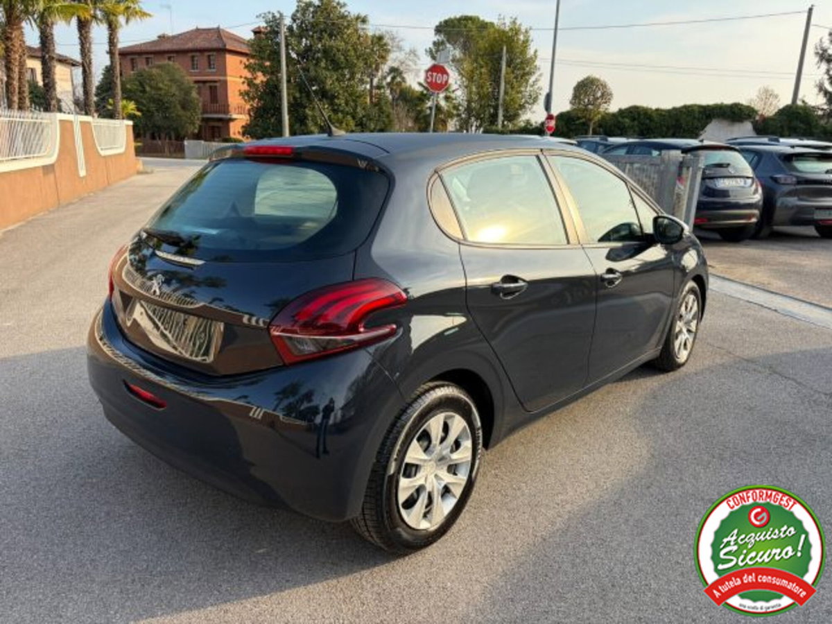 Peugeot 208 68 5 porte Active (5)
