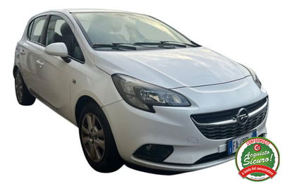 Opel Corsa 1.4 90CV GPL Tech 5 porte n-Joy usata