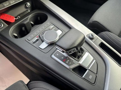 Audi A4 Avant 2.0 TDI 150 CV ultra S tronic Sport (11)