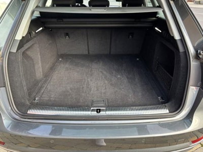 Audi A4 Avant 2.0 TDI 150 CV ultra S tronic Sport (14)