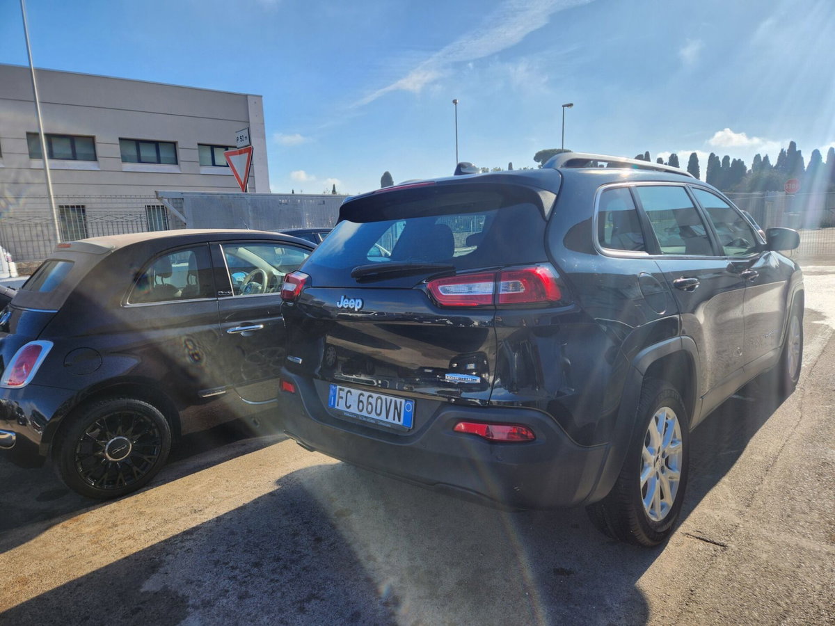 Jeep Cherokee 2.0 Mjt II Limited (3)