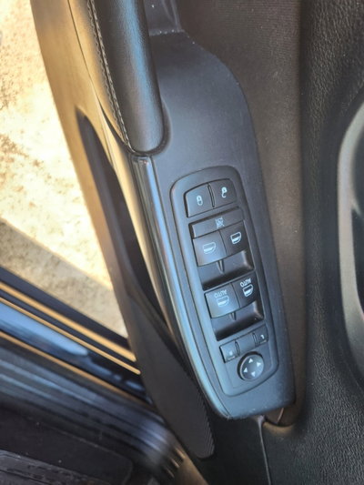 Jeep Cherokee 2.0 Mjt II Limited (8)