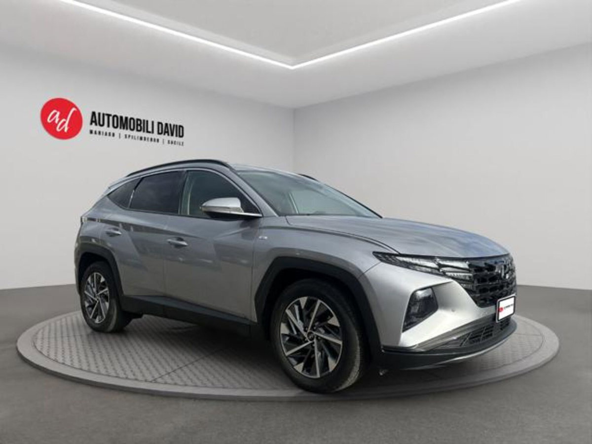 Hyundai Tucson 1.6 crdi 48V Xline 2wd dct (2)