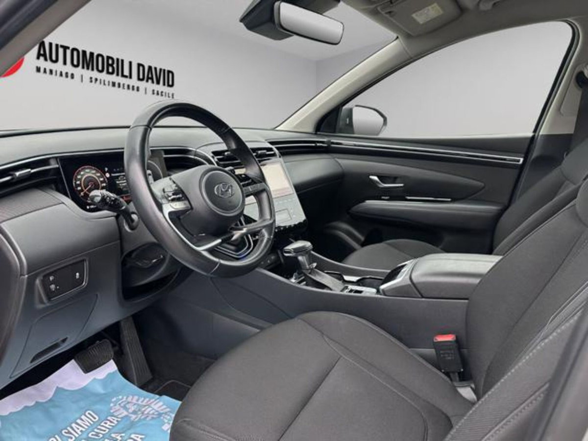 Hyundai Tucson 1.6 crdi 48V Xline 2wd dct (8)