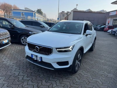 Volvo XC40 T4 Recharge Plug-in Hybrid R-design usata