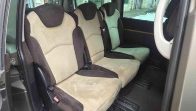 Lancia Phedra MJT 136 CV Platino (11)