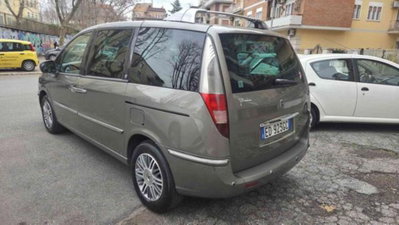 Lancia Phedra MJT 136 CV Platino (4)
