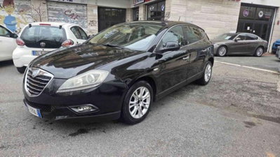 Lancia Delta 2.0 MJT DPF Oro (2)