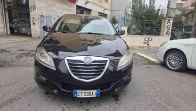 Lancia Delta 2.0 MJT DPF Oro (3)
