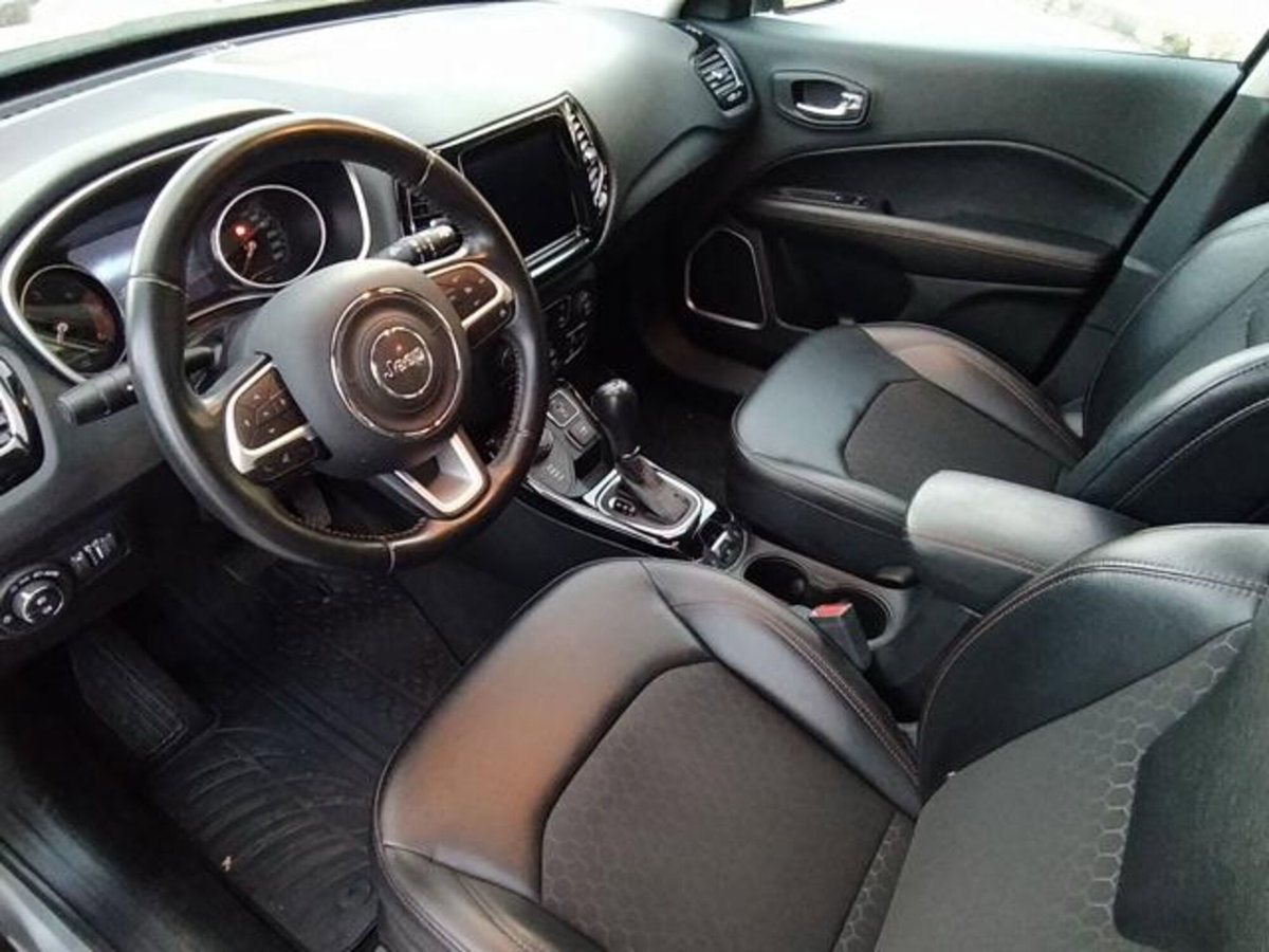 Jeep Compass 2.0 Multijet II 4WD Limited (6)