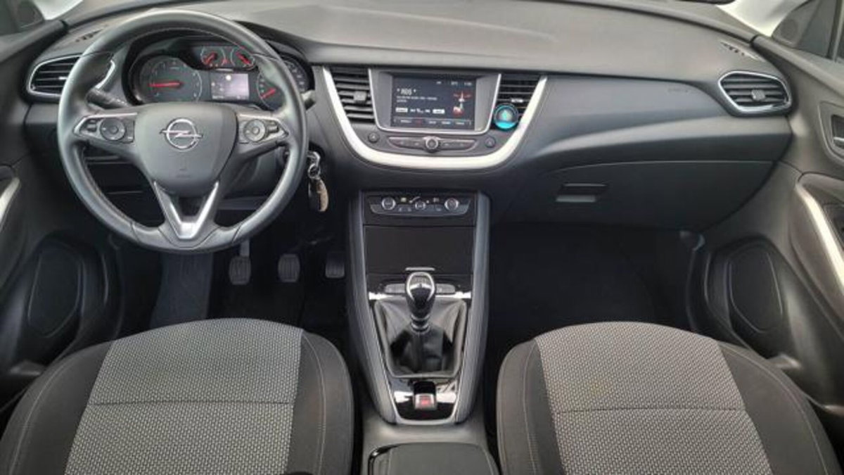 Opel Grandland X 1.5 diesel Ecotec Start&Stop aut. 120 Anniv. (5)