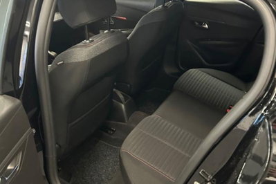 Peugeot 208 1.2 puretech Active s&s 75cv (13)