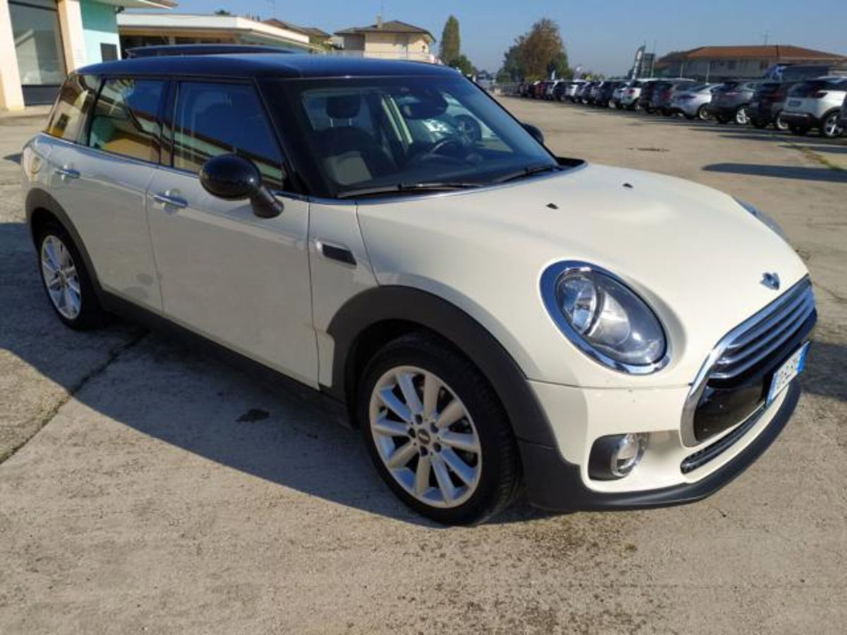 MINI Mini Clubman 2.0 Cooper D Yours Clubman (2)