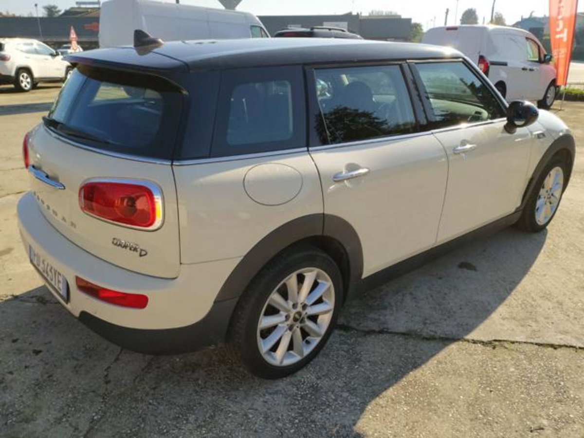 MINI Mini Clubman 2.0 Cooper D Yours Clubman (3)