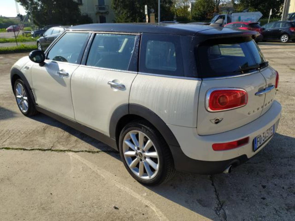MINI Mini Clubman 2.0 Cooper D Yours Clubman (4)