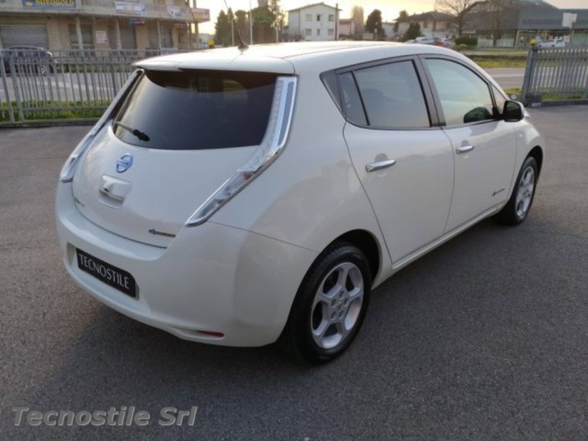 Nissan Leaf Acenta 30KWh (3)